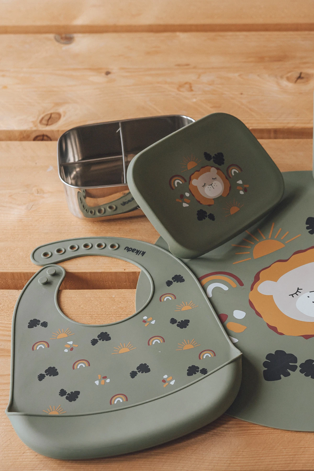 Kikadu Silikon Esslätzchen, Löwe 6 Kikadu Silikon Esslätzchen, Löwe – Bild 4